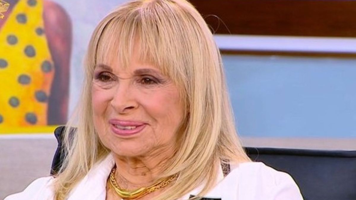 Άννα Φόνσου: Γιατί δεν βρέθηκε στην κηδεία της Μαρινέλλας