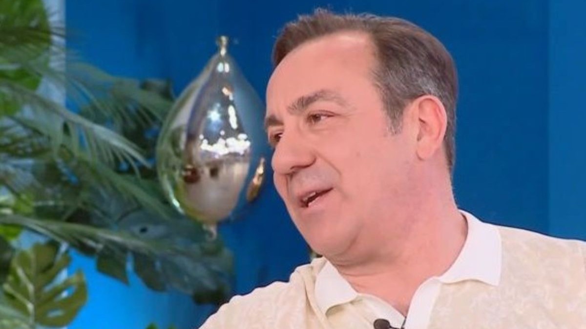 Σωτήρης Καλυβάτσης: «Δεν έχουμε καμία επαφή με τους ΑΜΑΝ. Άλλο η πλάκα, άλλο η σάτιρα»