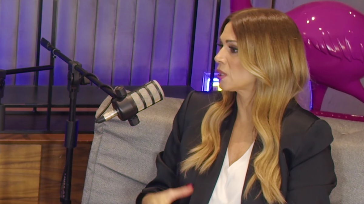 Έλλη Κοκκίνου: Η αποκάλυψη για τη στιγμή που έμαθε για το διαζύγιο των γονιών της – «Είπα στους γονείς μου τότε γιατί με κάνατε;»