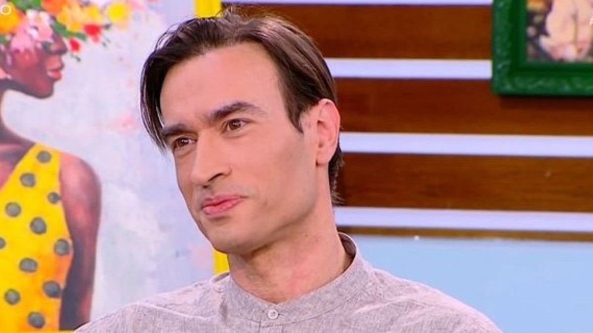 Κωνσταντίνος Μαγκλάρας: «Έχω σταματήσει τη ζάχαρη. Τον πρώτο μήνα, έβλεπα κάθε μέρα στον ύπνο μου ότι τρώω γλυκό»