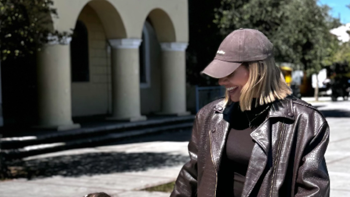 Ιωάννα Μαλέσκου: Οι φωτογραφίες με την κόρη της στην Πρέβεζα και τα μπότια που ζωγράφισαν μαζί