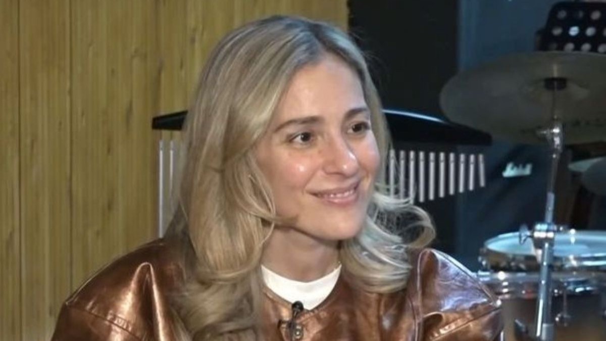 Νατάσα Μποφίλιου: «Δεν έχω ιδιαίτερα ακριβά γούστα. Πολλά πράγματα είναι και fake news»