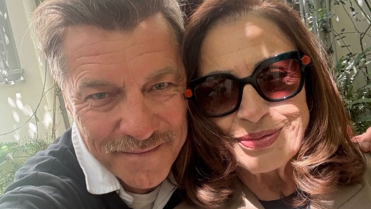 Γιάννης Στανκόγλου: Η συνάντηση με τη Χάρις Αλεξίου και το μήνυμα θαυμασμού