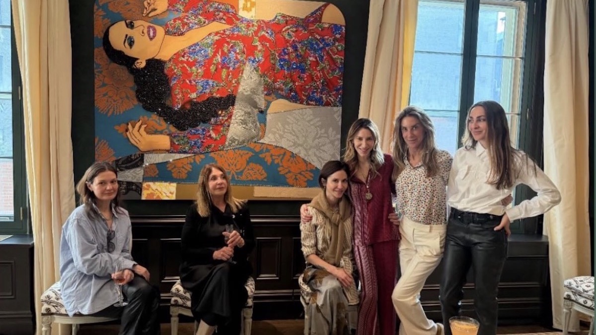 Σοφία Καρβέλα και Catherine Empiricos: Τα outfits της Κυριακής του Πάσχα που συζητήθηκαν