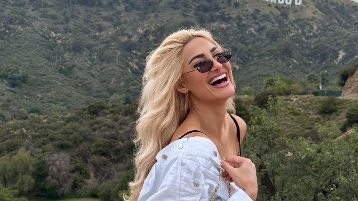 Ιωάννα Τούνη: Ο μικρός Πάρης αποκοιμήθηκε στην αγκαλιά της – Η φωτογραφία από τη βόλτα τους