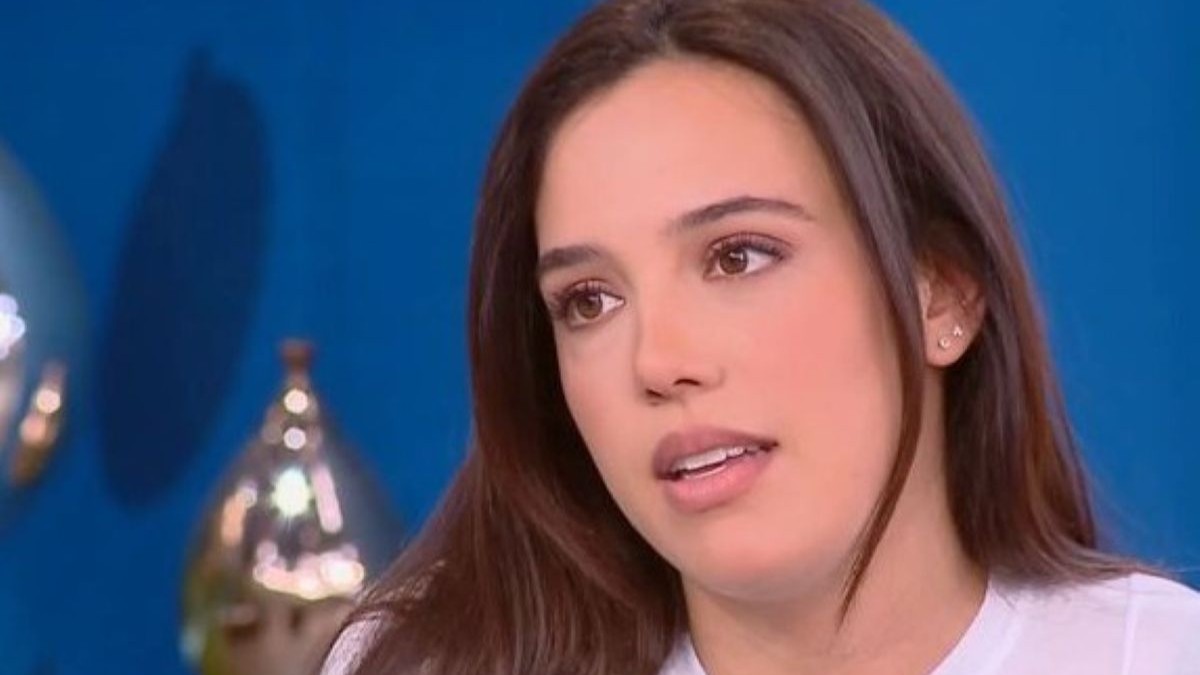 Σάντυ Χατζηιωάννου: Τι είπε για τα παιδικά της χρόνια και τον Μιχαήλ Ταμπακάκη – «Eίμαστε οικογένεια»