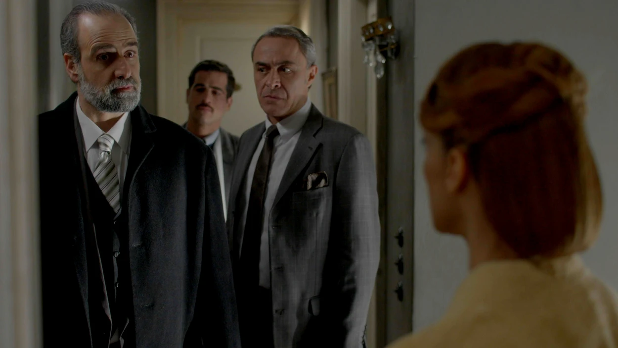 Άγιος Έρωτας: Έκρηξη αντιδράσεων για τον Κυριάκο – «Πόσο δειλός πατέρας είσαι»