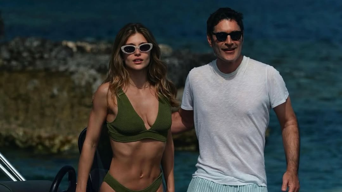 Κλέλια Ανδριολάτου – Χριστόφορος Παπακαλιάτης: Νέα φωτογραφία από τα γυρίσματα του Maestro σε απόλυτο καλοκαιρινό mood!