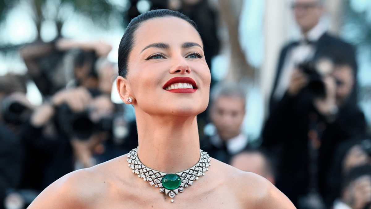 Αντριάνα Λίμα στις Κάννες: Το red lipstick look που θύμισε old Hollywood diva
