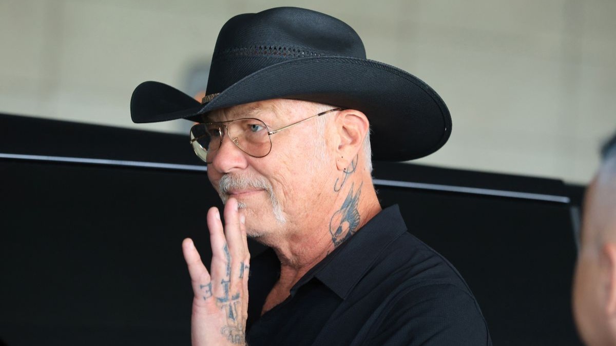 Τζέιμς Χέτφιλντ: Στην Αθήνα ο frontman των Metallica λίγο πριν τη μεγάλη βραδιά στο ΟΑΚΑ