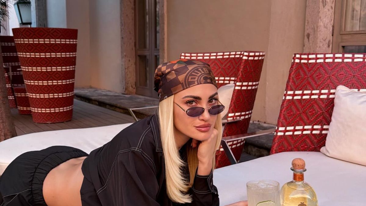 Ιωάννα Τούνη: «Σήκωσε» όλο τον οίκο Saint Laurent σε εμπορικό της Βαρκελώνης