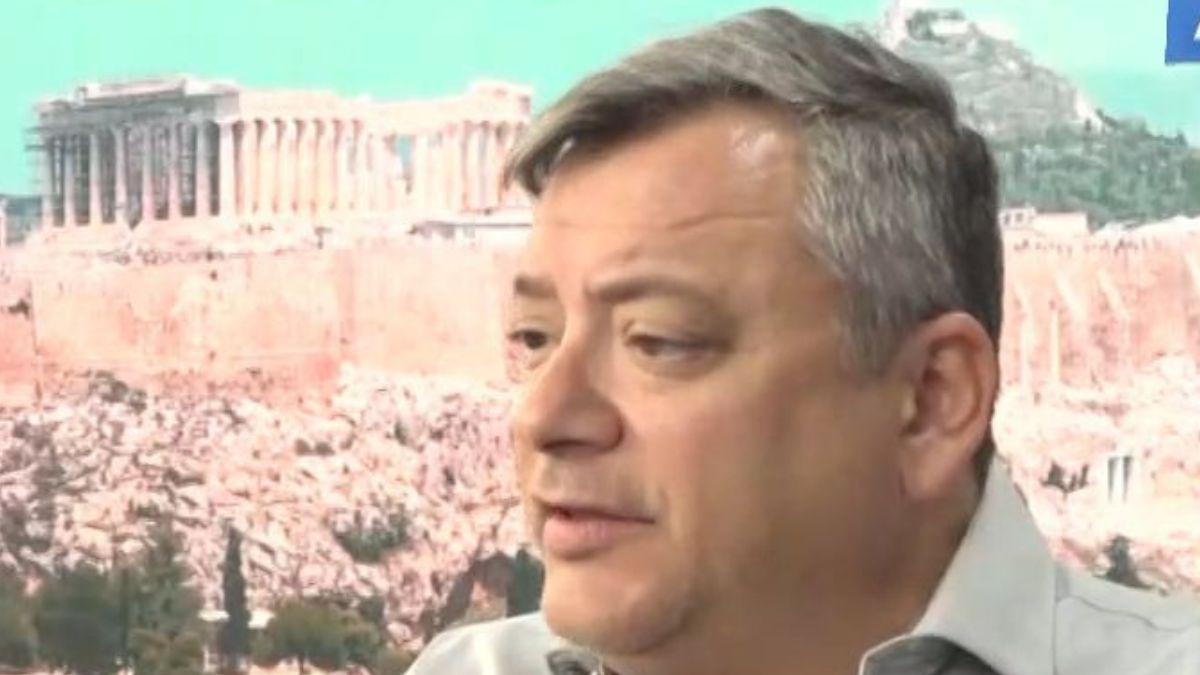Νίκος Υποφάντης για Σια Κοσιώνη: «Τι είναι ο τηλεθεατής για να του αλλάζεις παρουσιαστές μέσα στην σεζόν; Θα βρει τηλεοπτική στέγη που να την εκφράζει»