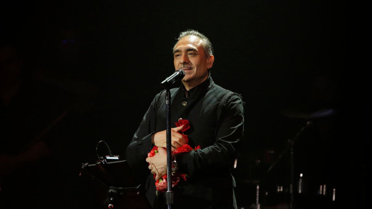 Νότης Σφακιανάκης: Πένθος για τον γνωστό τραγουδιστή – Πέθανε η αδελφή του Πολυάννα