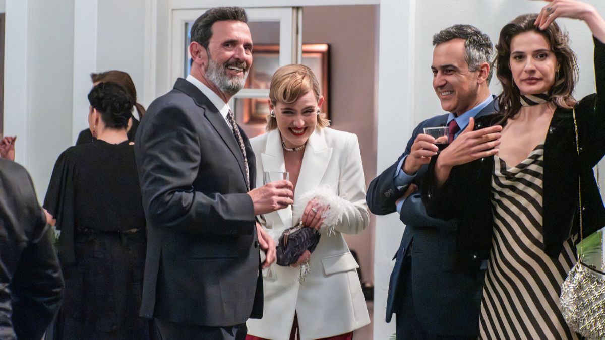 «Σύγκρουση»: Στη δημοσιότητα οι νέες backstage φωτογραφίες από τα γυρίσματα της νέας σειράς του MEGA