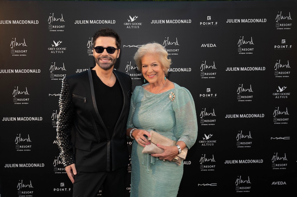 η Αθηναϊκή Ριβιέρα έγινε disco catwalk