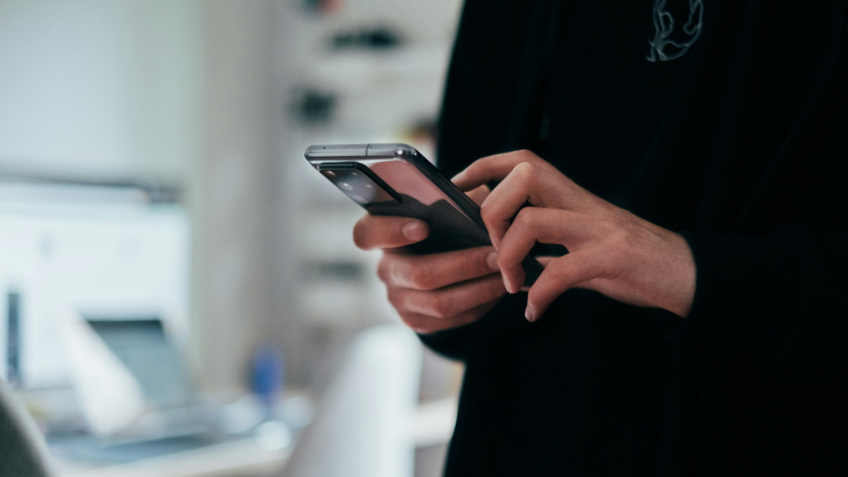 Social media: Likes, επιβεβαίωση και το συναίσθημα της απομόνωσης