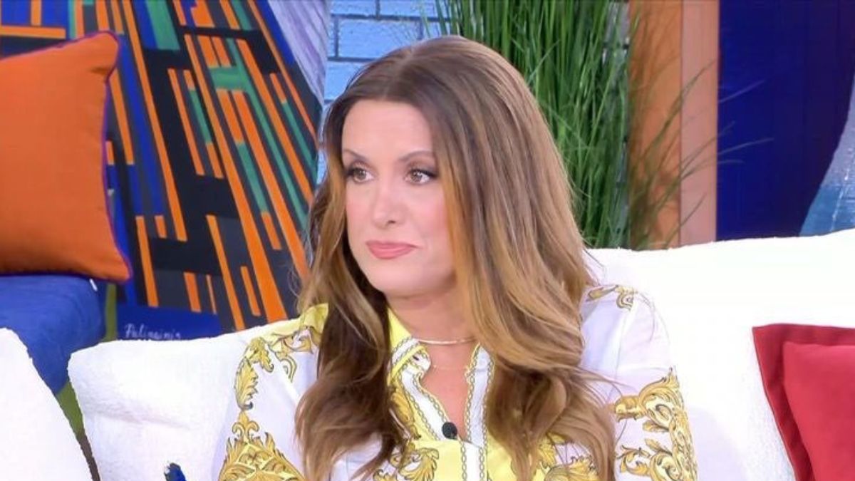 Άννα Δρούζα: «Έχοντας πολλά παιδικά τραύματα, ξεκίνησα να δουλεύω ψυχοθεραπευτικά. Μεγάλωσα χωρίς μητέρα»