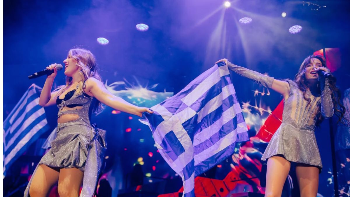 Πάττυ και Αντονέλλα: Η απρόσμενη πρόταση γάμου στη συναυλία τους στον Λυκαβηττό