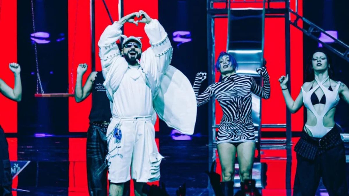 MAD VMA 2026: Ο Akylas άνοιξε τη βραδιά με ένα φαντασμαγορικό σόου