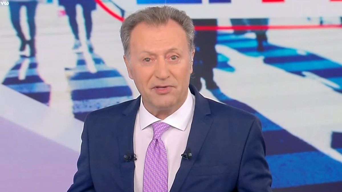 Δημήτρης Οικονόμου: Χωρίς τον Άκη Παυλόπουλο στην έναρξη της εκπομπής – «Οι σκληροί μένουν εδώ»