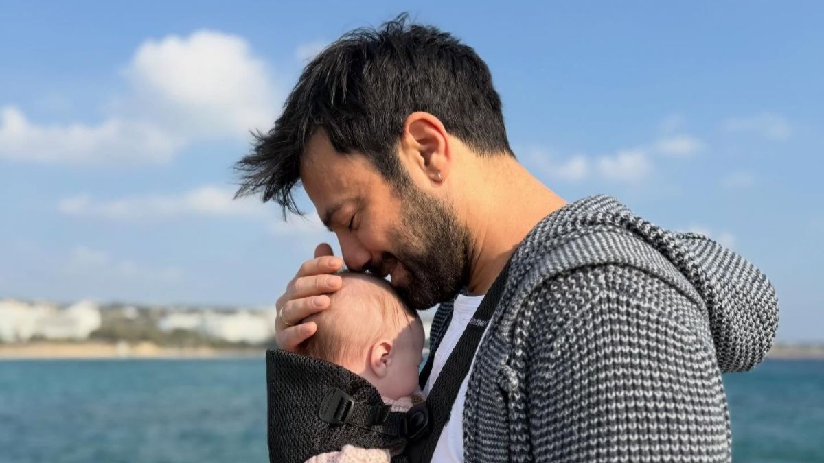 Ανδρέας Γεωργίου: Η τρυφερή φωτογραφία με την κόρη του από το σπίτι τους