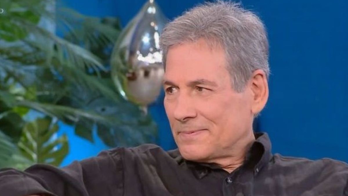 Θάνος Καληώρας: «Το μεγαλύτερο παράσημο στη ζωή μου είναι ο γιος μου. Ήμουν αυστηρός μαζί του»