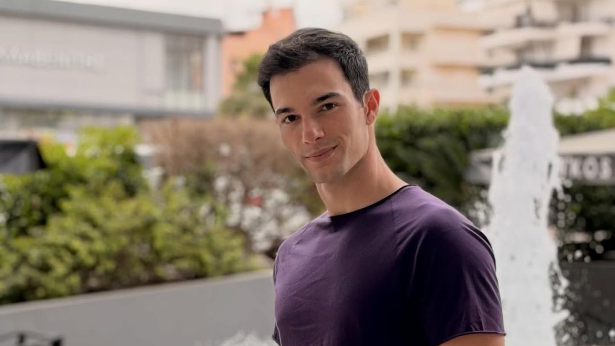 Νίκος Κοσώνας: Παρουσιάστηκε στον στρατό ο ηθοποιός – ΦΩΤΟΓΡΑΦΙΕΣ