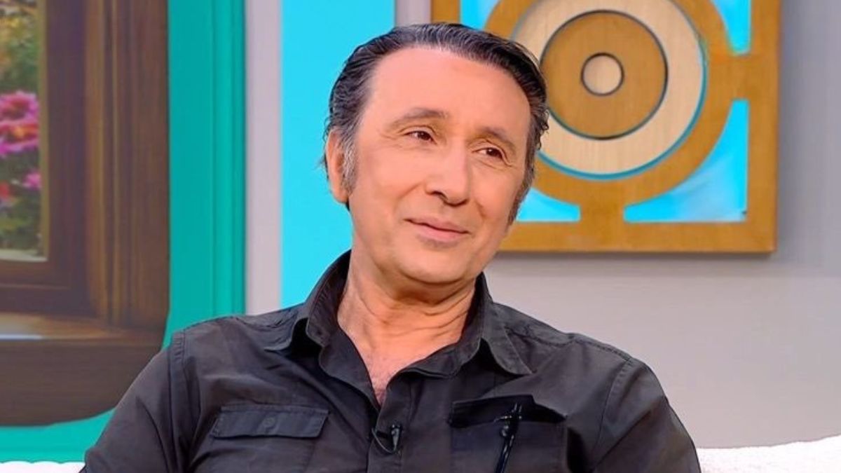 Ρένος Χαραλαμπίδης για Ρουβά: «Είναι πολλά χρόνια στον χώρο και έχει προχωρήσει πάρα πολύ. Κρύβει την καλλιέργειά του»