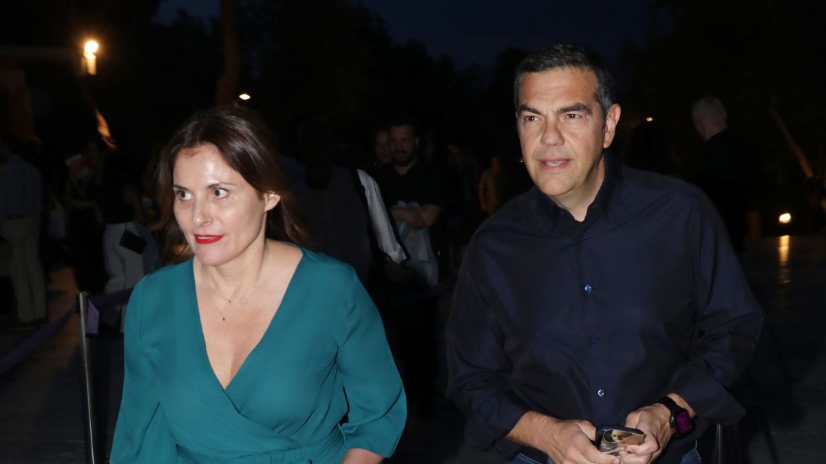 Αλέξης Τσίπρας – Μπέττυ Μπαζιάνα: Η σπάνια κοινή τους εμφάνιση που συζήτηθηκε