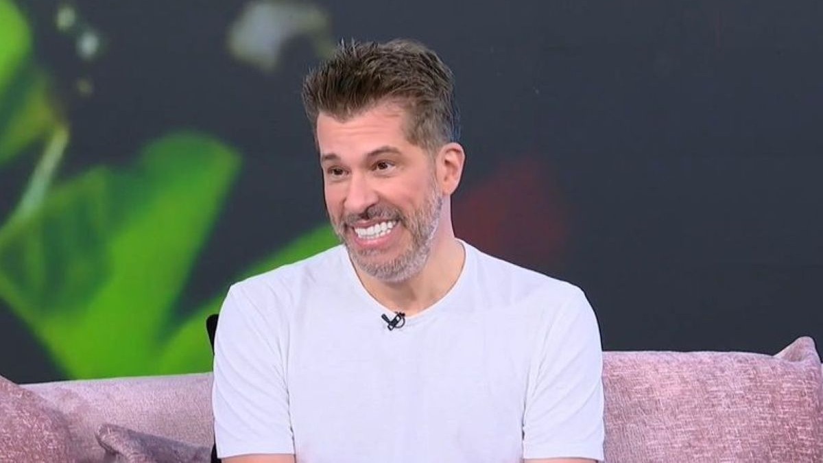Χάρης Βαρθακούρης για Good Job Nicky: «Του είχα πει ότι το τραγούδι δεν ήταν για τη Eurovision. Βίωσε αυτό που έχω ζήσει κι εγώ στο παρελθόν…»