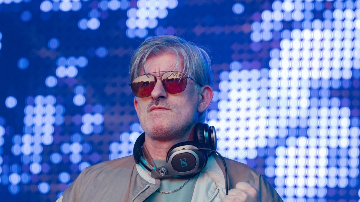 Νεκρός στα 50 του ο Γάλλος DJ Kavinsky – Θλίψη για τον δημιουργό του εμβληματικού «Nightcall»