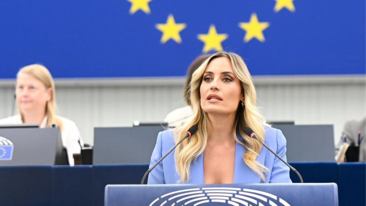 Ιστορική απόφαση του Ευρωκοινοβουλίου με σφραγίδα Ελεονώρας Μελέτη