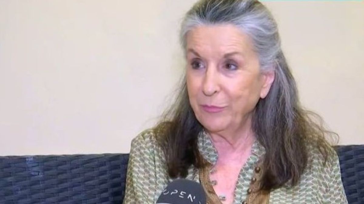Νένα Μεντή: «Μου λείπουν τα κορίτσια από τις “Τρεις Χάριτες”. Με πιάνει μεγάλη θλίψη όταν σκέφτομαι ότι έχουν φύγει από τη ζωή»