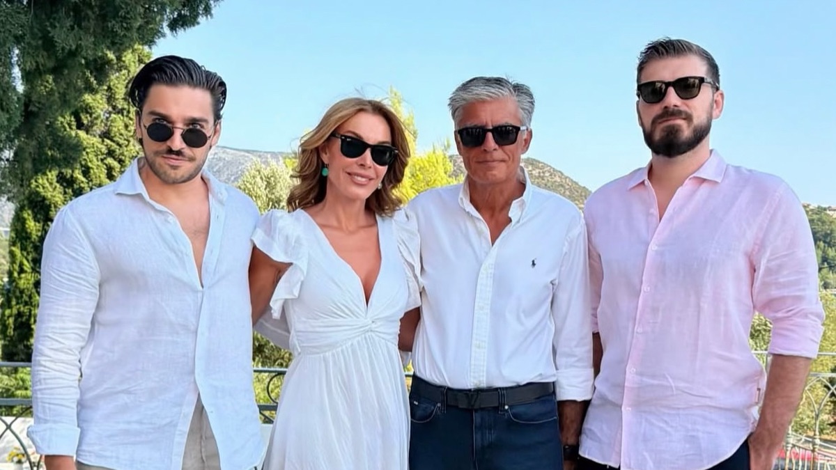 Τατιάνα Στεφανίδου – Νίκος Ευαγγελάτος: Η τρυφερή ανάρτηση από την Ιθάκη για τον φετινό Δεκαπεντάγουστο