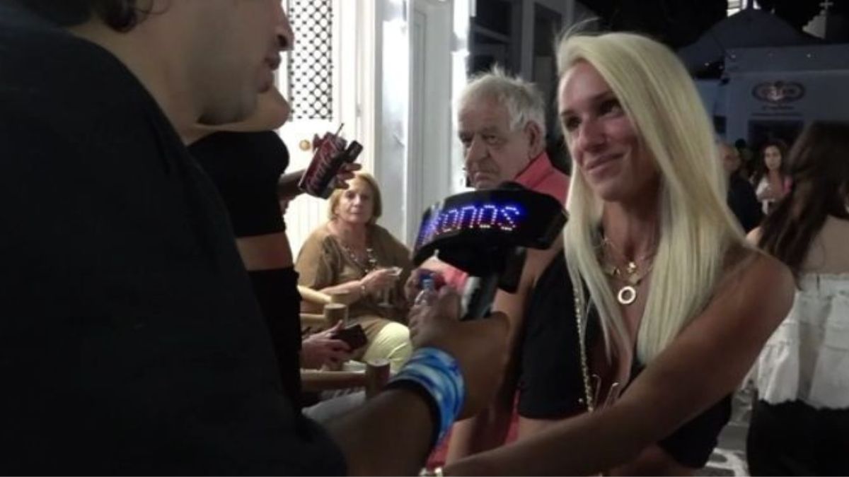 Κατερίνα Παναγοπούλου: Πιο γυμνασμένη από ποτε στα σοκάκια της Μυκόνου
