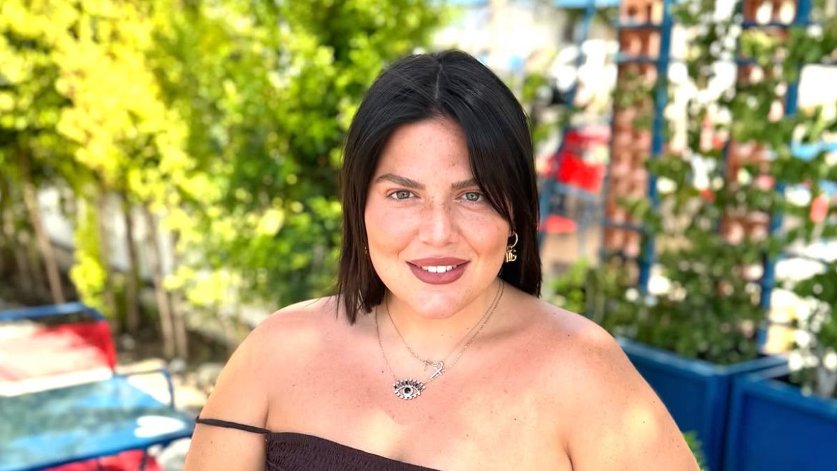 Δανάη Μπάρκα: Η απόδραση στη φύση και το βίντεο που μας θύμισε τι σημαίνει ελληνικό καλοκαίρι