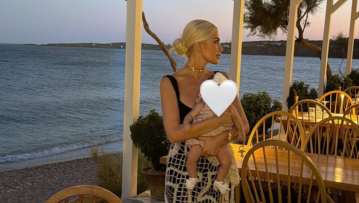 Κατερίνα Καινούργιου: «Αυτές οι μέρες έχουν κάτι από ευτυχία» – Νέες φωτογραφίες από το καλοκαίρι με τη μικρή Ξένια