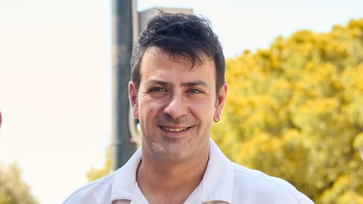 Πέτρος Μπουσουλόπουλος: Το παρασκήνιο του «Ευτυχισμένοι Μαζί» και η αμοιβή ανά επεισόδιο – «Είχα πολύ θράσος, δεν καταλάβαινα τίποτα»