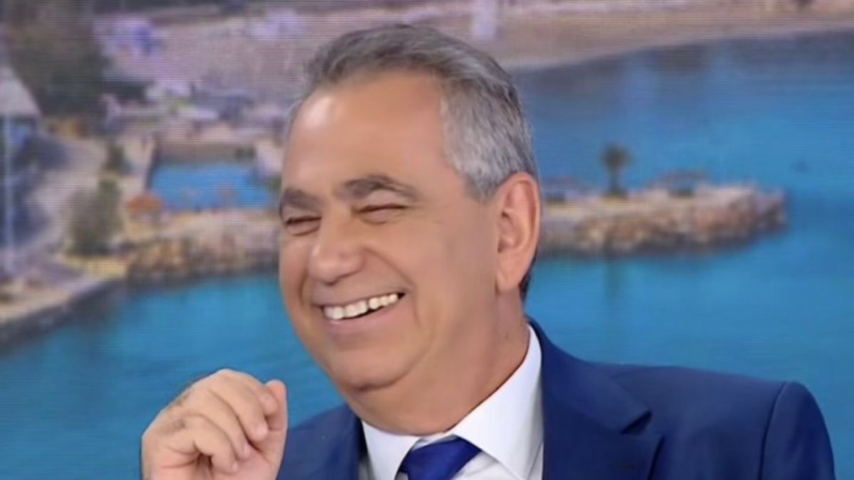 Βασίλης Χιώτης: Μπέρδεψε τα κανάλια στον αέρα του “Καλημέρα Ελλάδα” – Η ατάκα για τον ΣΚΑΪ και το τρολάρισμα του Άκη Παυλόπουλου
