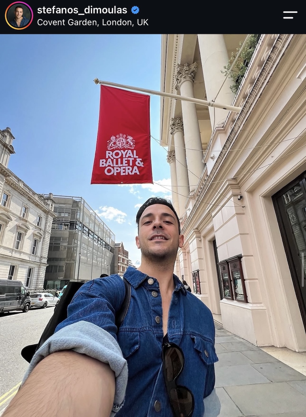 από τη σκηνή στο front row