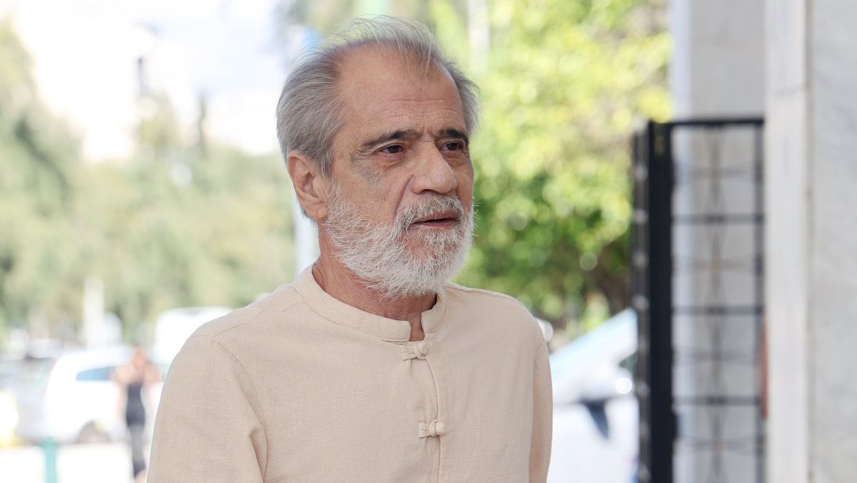 Καταπέλτης ο Αντώνης Πρέκας: «Η τηλεόραση μοιάζει με ένα τσίρκο με λαχειοφόρες αγορές»