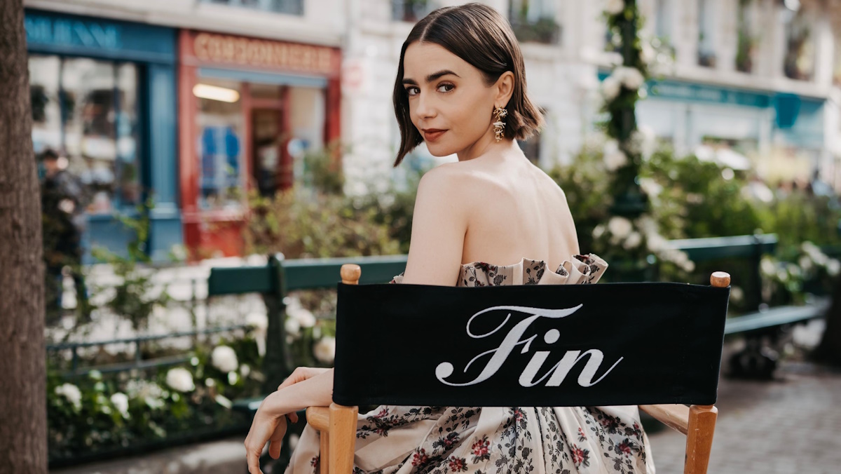 Η Λίλι Κόλινς αποχαιρετάει το Emily in Paris – «Νιώθω απίστευτα περήφανη και ευγνώμων»