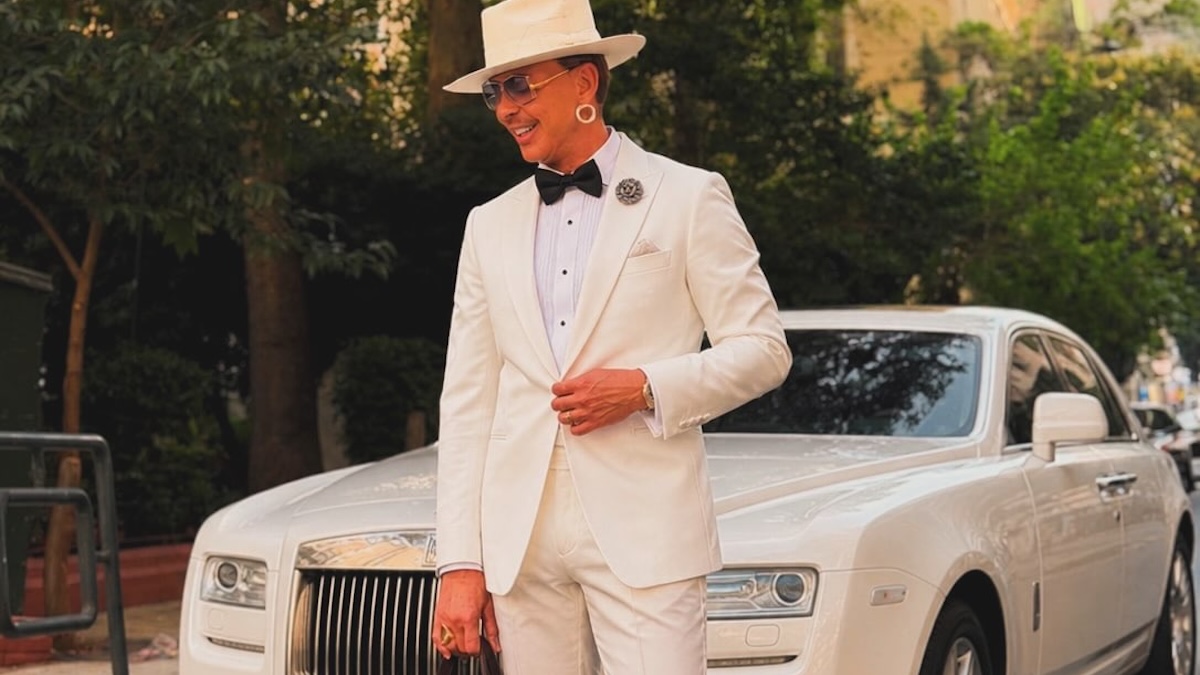 Λάκης Γαβαλάς: Μια Rolls-Royce και ένα στιλ απόλυτα προσωπικό
