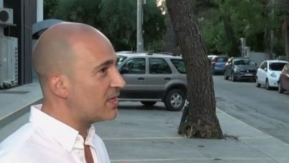 Κωνσταντίνος Μπογδάνος για την απώλεια του πατέρα του: «Έφυγε από τη ζωή μια ημέρα πριν από την πρεμιέρα»