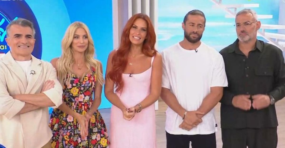 «Χαμογέλα και πάλι»: Πρεμιέρα για τη Σίσσυ Χρηστίδου και την ομάδα της – Το ροζ φόρεμα που επέλεξε