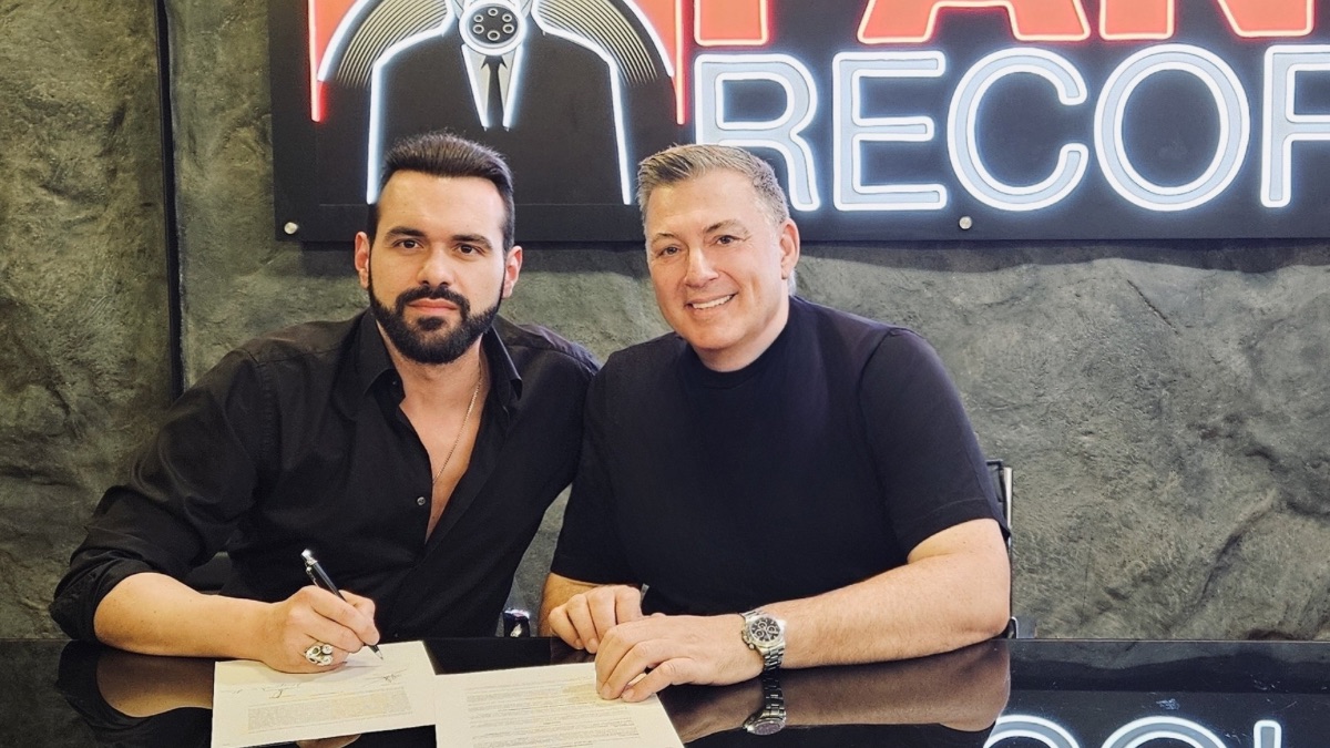 Νίκος Μακρόπουλος: Στην Panik Records – Τα νέα του μουσικά σχέδια