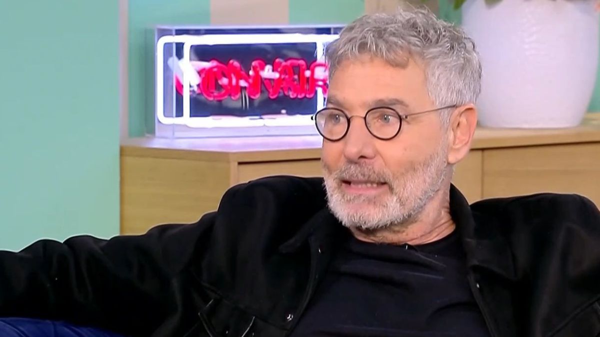 Θοδωρής Αθερίδης για το χωρισμό του από τη Σμαράγδα Καρύδη: «Δεν είχα ζήσει ποτέ μόνος μου. Είναι ωραίο αυτό που ζω τώρα»