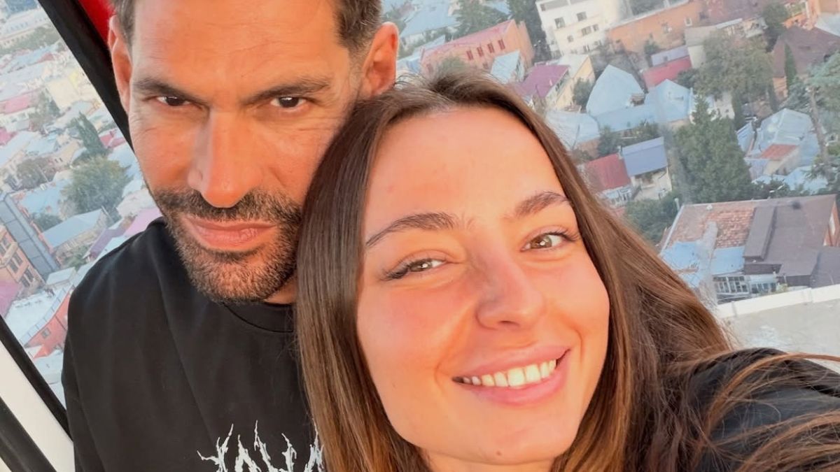 Γιάννης Σπαλιάρας: Τρελά ερωτευμένος στην Τιφλίδα με τη νέα του σύντροφο