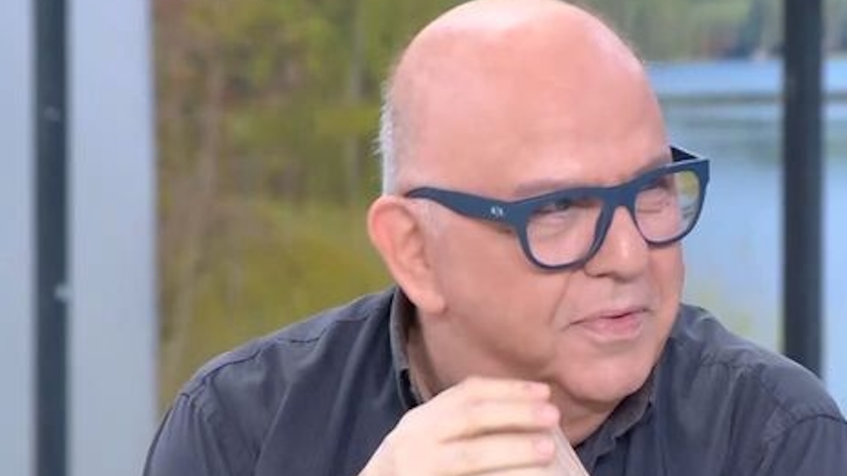 Νίκος Μουρατίδης για Γιώργο Μαζωνάκη: «Απορώ με τόσα λεφτά γιατί πήγε στην Καρνεάδου και όχι στην Ελβετία»