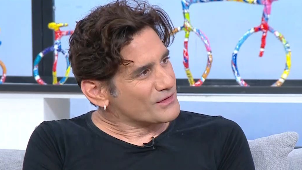 Οδυσσέας Παπασπηλιόπουλος: «Με κρατάει πίσω η δειλία και η ζωή μου όπως τη δόμησα»
